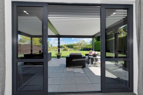 Photo of property in 66 Queens Avenue, Waikuku Beach, 7402