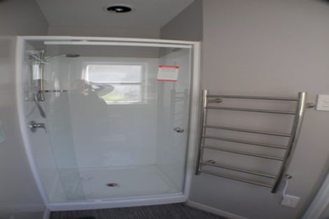 Photo of property in 33 Kirkcaldy Street, South Dunedin, Dunedin, 9012