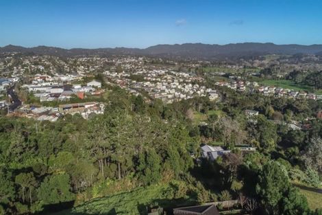 Photo of property in 103 Rangeview Road, Sunnyvale, Auckland, 0612