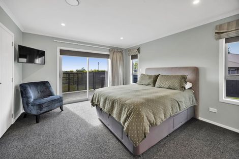 Photo of property in 7 Mercade Close, Stratford, 4332