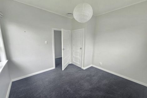 Photo of property in 10 Purser Grove, Fairfield, Lower Hutt, 5011
