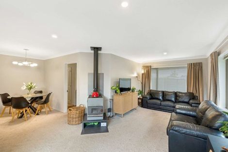 Photo of property in 70 Pentecost Road, Rangiora, 7400