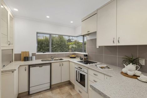 Photo of property in 2 Gordon Street, Avalon, Lower Hutt, 5011