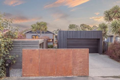 Photo of property in 276 Estuary Road, South New Brighton, Christchurch, 8062