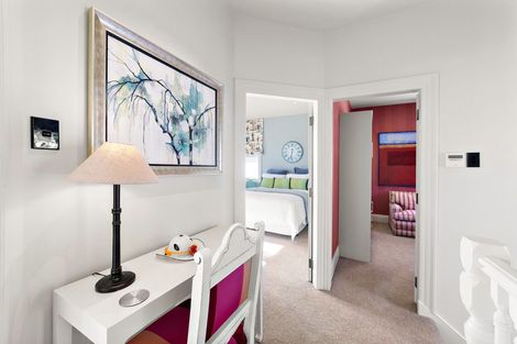 Photo of property in 84 Muritai Road, Eastbourne, Lower Hutt, 5013