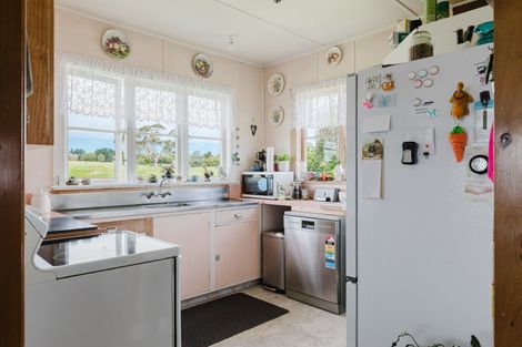 Photo of property in 56 Herbert Street, Eketahuna, 4900