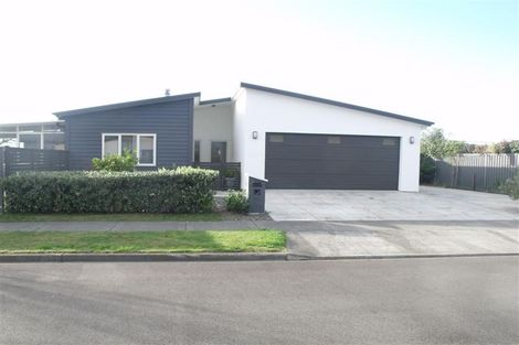 Photo of property in 96 Squire Drive, Awatoto, Napier, 4110