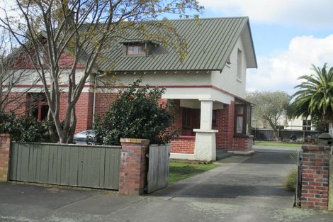 Photo of property in 27 Ranfurly Street, Hokowhitu, Palmerston North, 4410