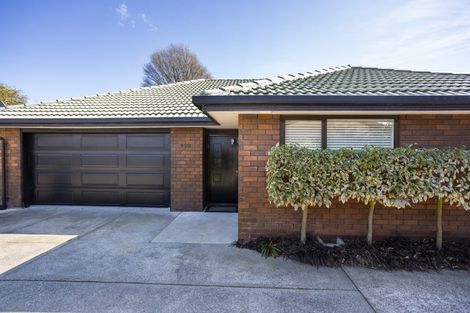 Photo of property in 1/31a Lansbury Avenue, Strowan, Christchurch, 8052