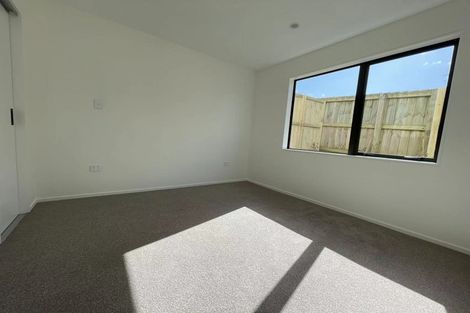 Photo of property in 1a Tui Glen Road, Birkenhead, Auckland, 0626