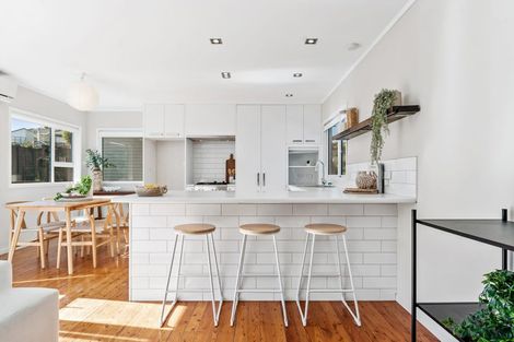 Photo of property in 7 Walbrook Road, Manly, Whangaparaoa, 0930