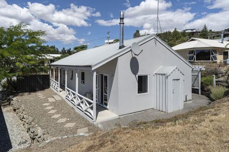 Photo of property in 15 Aronui Road, Bridge Hill, Alexandra, 9320