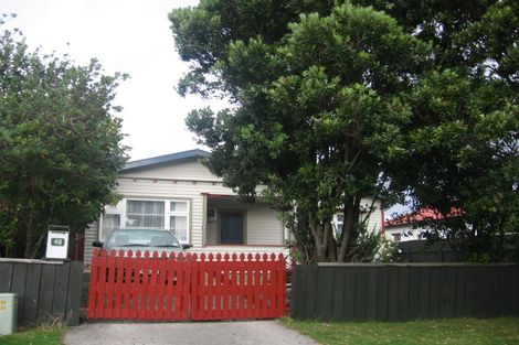 Photo of property in 49b Cambridge Terrace, Waiwhetu, Lower Hutt, 5010