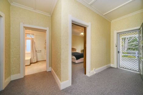 Photo of property in 46 Bridge Street, Bulls, 4818