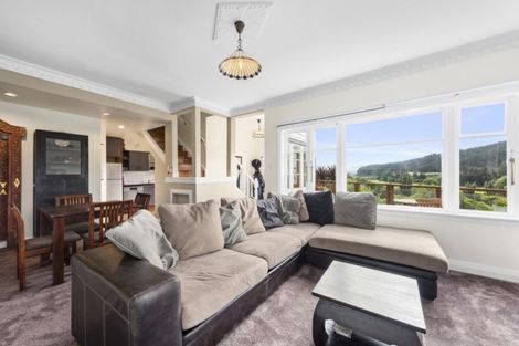 Photo of property in 49 Mcdougall Grove, Haywards, Lower Hutt, 5018