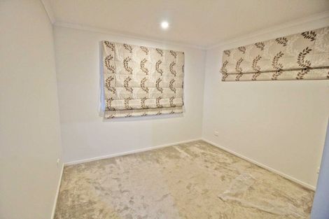 Photo of property in 18 Shrule Place, Huntington, Hamilton, 3210