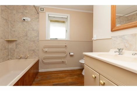 Photo of property in 6 Sundown Avenue, Manly, Whangaparaoa, 0930