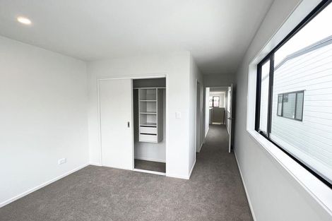 Photo of property in 11 Aramata Road, Papakura, 2110