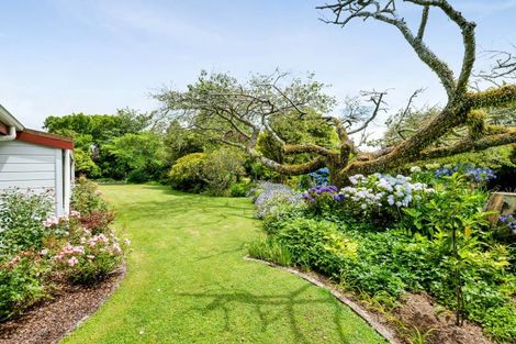 Photo of property in 37 Flint Road West, Stratford, 4332