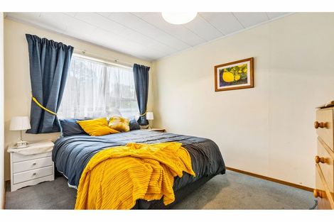 Photo of property in 23 Contessa Drive, Glenfield, Auckland, 0629