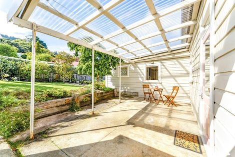 Photo of property in 14 Wharfdale Street, Macandrew Bay, Dunedin, 9014