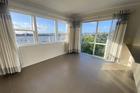 Photo of property in 64 Hastings Road, Mairangi Bay, Auckland, 0630
