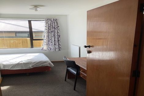 Photo of property in 50 Hooker Avenue, Bryndwr, Christchurch, 8053