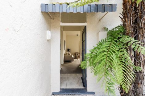 Photo of property in 74 Kaikorai Valley Road, Kaikorai, Dunedin, 9010