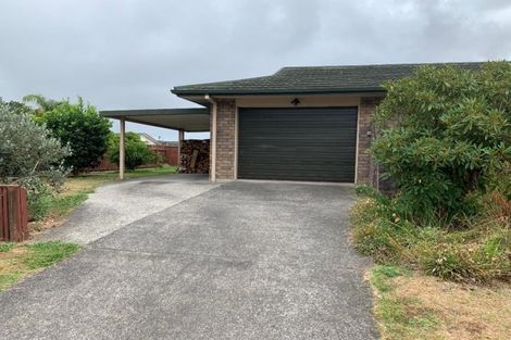 Photo of property in 1 Pandora Place, Welcome Bay, Tauranga, 3112
