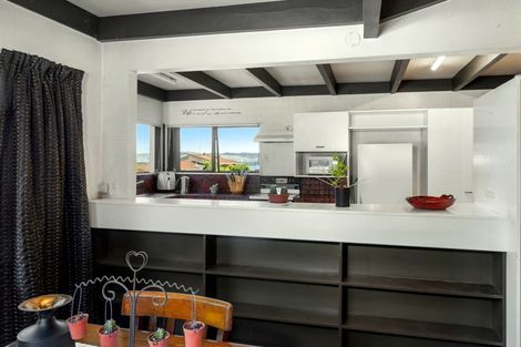 Photo of property in 15 Kempton Place, Richmond Heights, Taupo, 3330