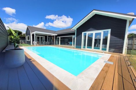 Photo of property in 6 Sophia Place, Karaka, Papakura, 2113