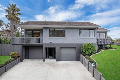 Photo of property in 13a Nelson Street, Papakura, 2110