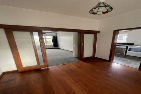 Photo of property in 17 Haydon Street, Roslyn, Palmerston North, 4414