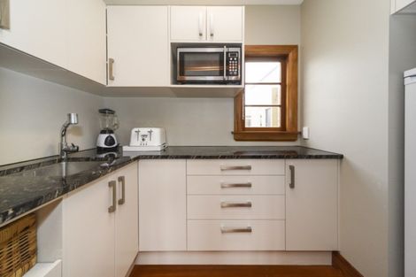 Photo of property in 73 Rangitane Street, Palmerston North, 4414