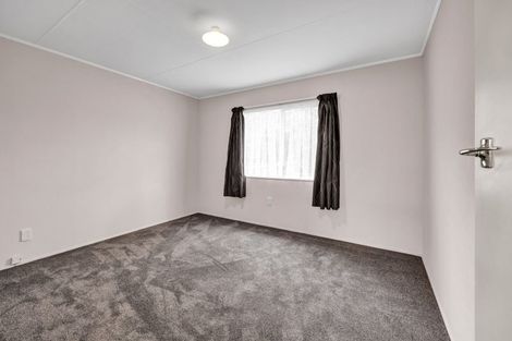 Photo of property in 22 Karaka Street, Inglewood, 4330
