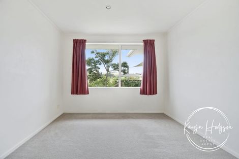 Photo of property in 12 Ash Grove, Maungaturoto, 0520