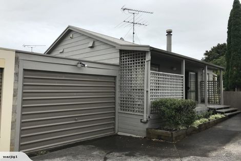 Photo of property in 4b Fernleigh Avenue, Waiuku, 2123