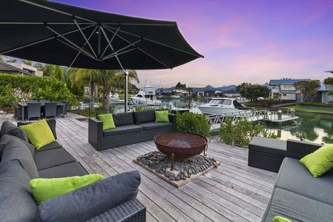 Photo of property in 421 Waterways Parade, Pauanui, Hikuai, 3579