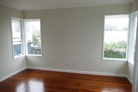 Photo of property in 203 Pakuranga Road, Pakuranga, Auckland, 2010