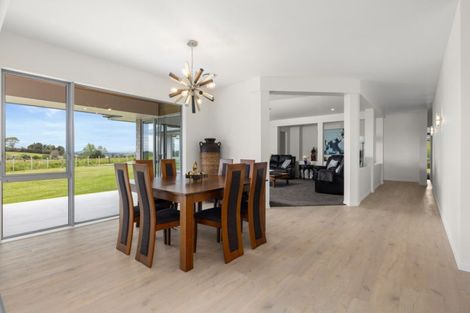 Photo of property in 15 Magnolia Tree Way, Kerikeri, 0294