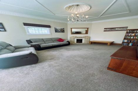 Photo of property in 36 Hinau Street, Woburn, Lower Hutt, 5011