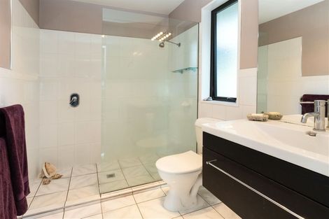 Photo of property in 169 Memorial Avenue, Burnside, Christchurch, 8053