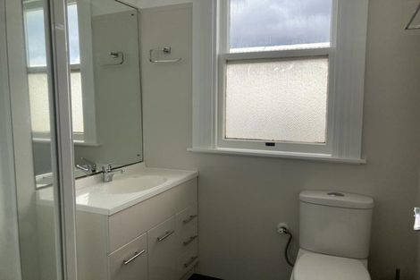 Photo of property in 9 Douglas Street, Mount Cook, Wellington, 6021