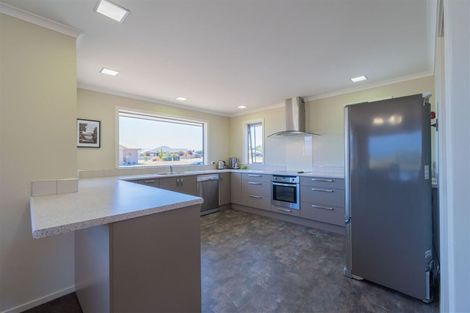 Photo of property in 16 Cunaris Way, Te Anau, 9600