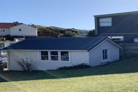 Photo of property in 19 Hindmarsh Street, Johnsonville, Wellington, 6037