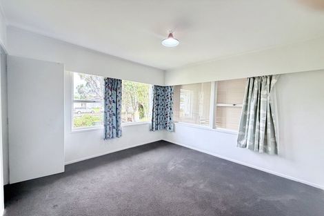 Photo of property in 30 Meadway, Sunnyhills, Auckland, 2010