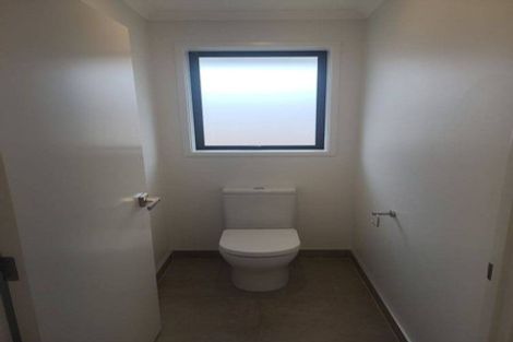 Photo of property in 5 Kapiakauri Road, One Tree Point, 0118