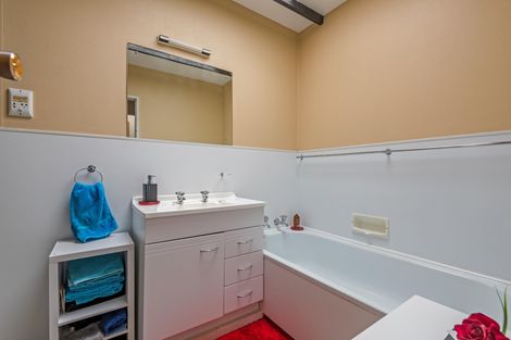 Photo of property in 9 Brightwater Terrace, Terrace End, Palmerston North, 4410