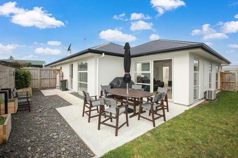 Photo of property in 3/28 Heath Street, Saint Andrews, Hamilton, 3200