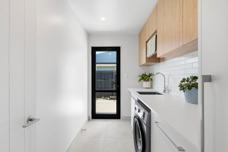 Photo of property in 7 Cam Mill Place, Rangiora, 7400